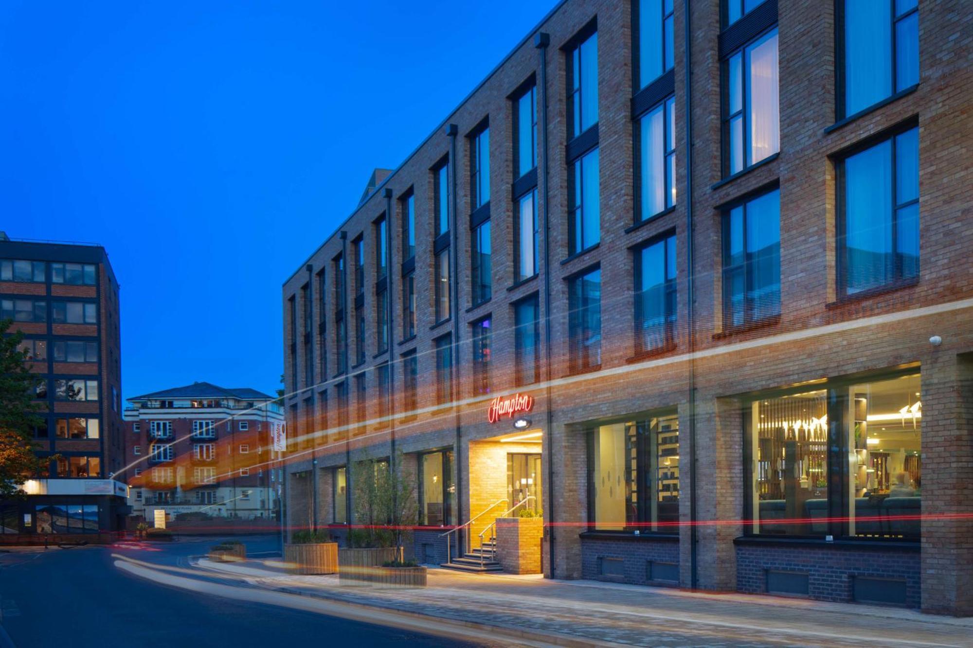 Hampton By Hilton York Piccadilly Hotel ภายนอก รูปภาพ
